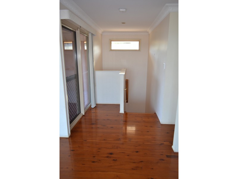 5 Crayke Court TENANT APPROVED, Pacific Heights QLD 4703