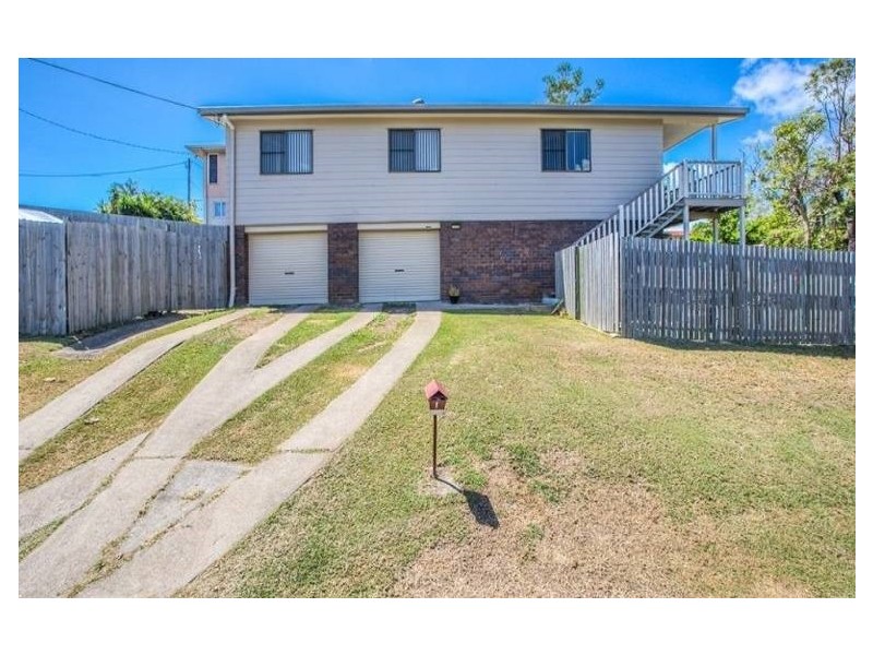 1 Larnach Street, Emu Park QLD 4710