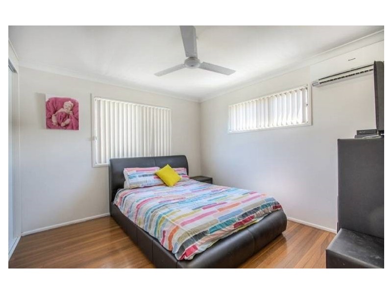 1 Larnach Street, Emu Park QLD 4710