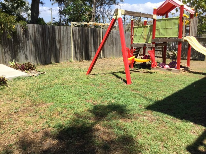 1 Larnach Street, Emu Park QLD 4710