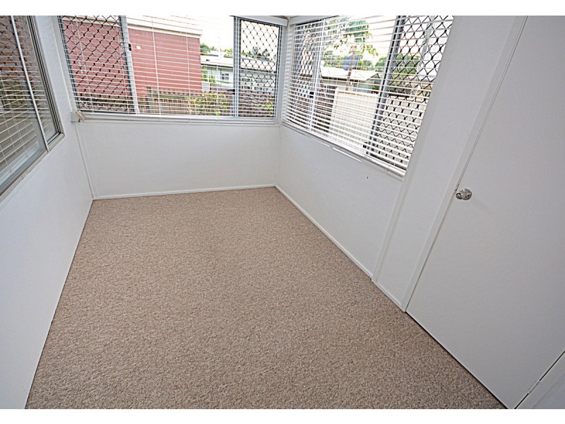 17 Gardenia Street, Kinka Beach QLD 4703