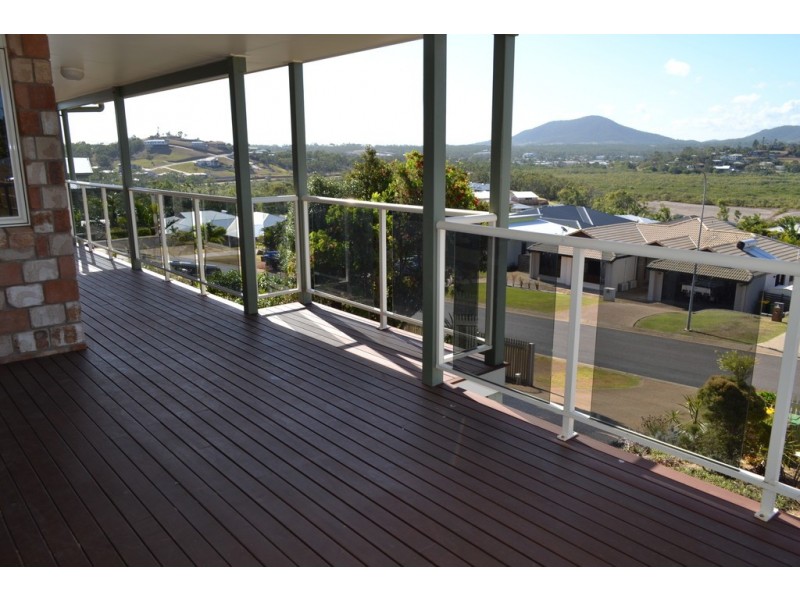 9 Rosewood Street, Taranganba QLD 4703