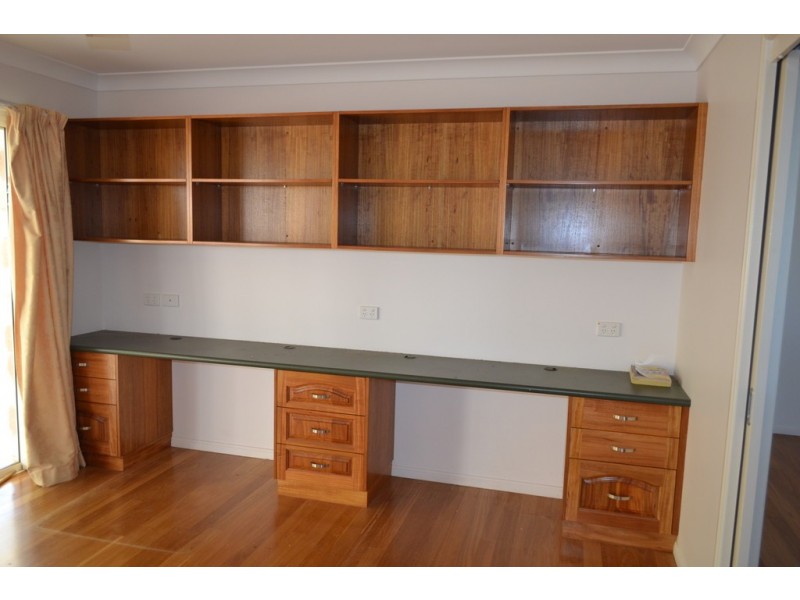 9 Rosewood Street, Taranganba QLD 4703