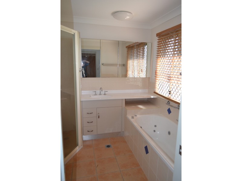 9 Rosewood Street, Taranganba QLD 4703
