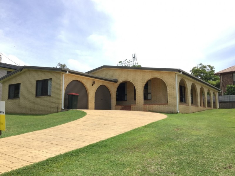 35 Poinciana Avenue, Taranganba QLD 4703