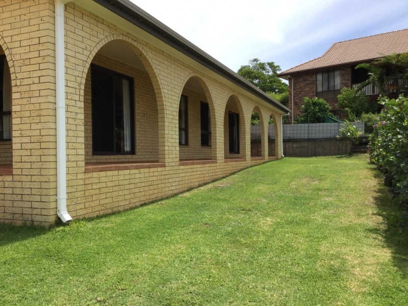 35 Poinciana Avenue, Taranganba QLD 4703