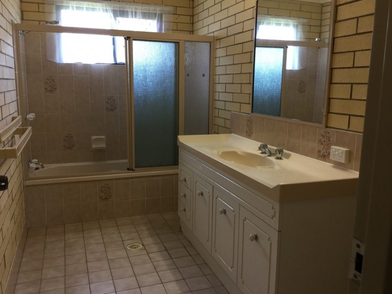 35 Poinciana Avenue, Taranganba QLD 4703