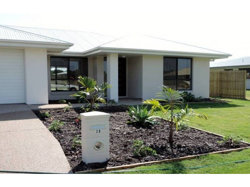 38 Outrigger Drive, Mulambin QLD 4703
