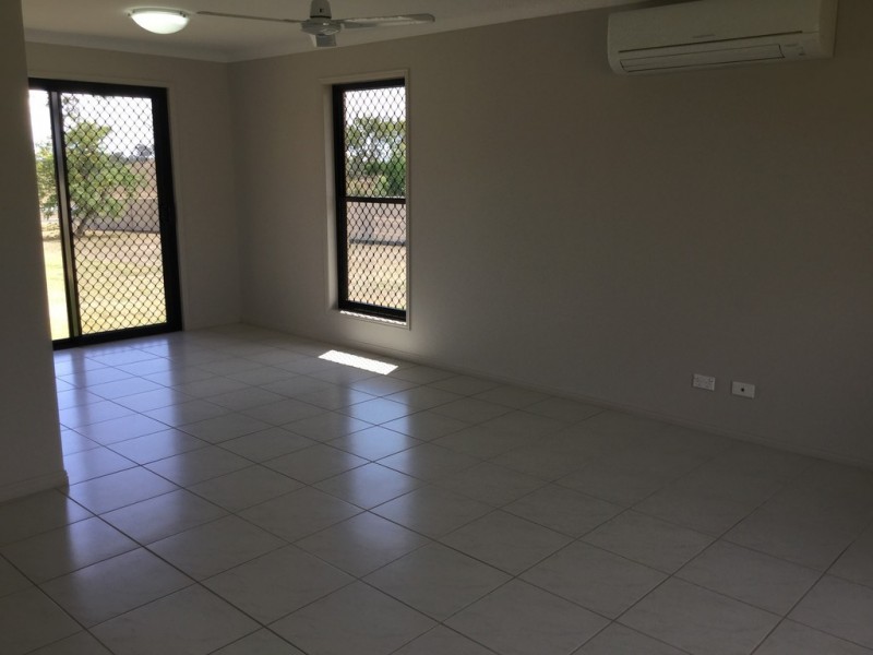 6 Hitching Rail Drive, Tanby QLD 4703