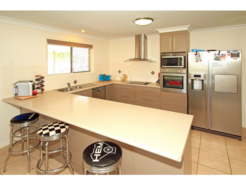 45 Robinson Street, Taranganba QLD 4703