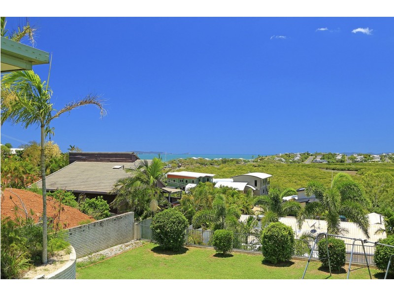 33 Shaw Avenue, Yeppoon QLD 4703