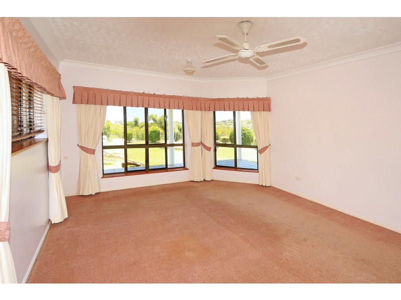 33 Shaw Avenue, Yeppoon QLD 4703