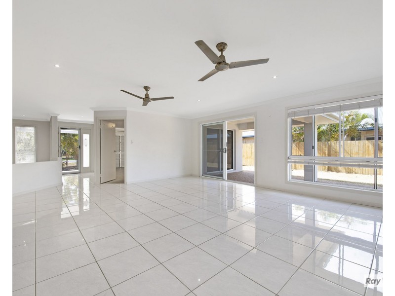 11 Sandcastle Drive, Mulambin QLD 4703