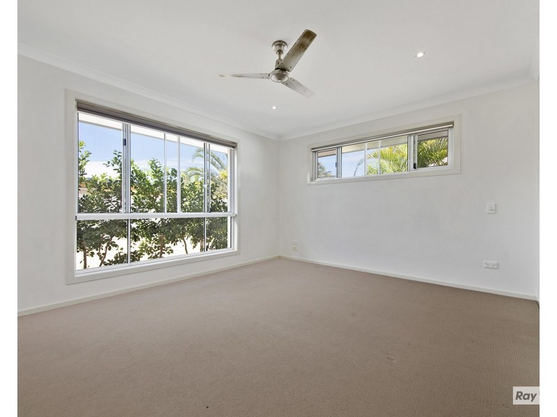 11 Sandcastle Drive, Mulambin QLD 4703