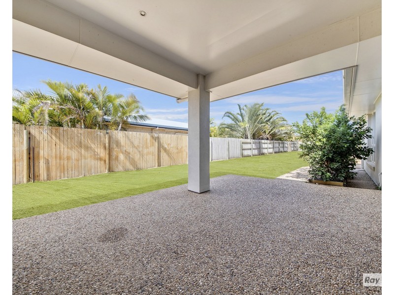 11 Sandcastle Drive, Mulambin QLD 4703