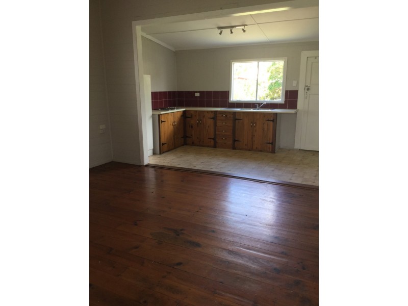 7 Jeffries Street, Yeppoon QLD 4703