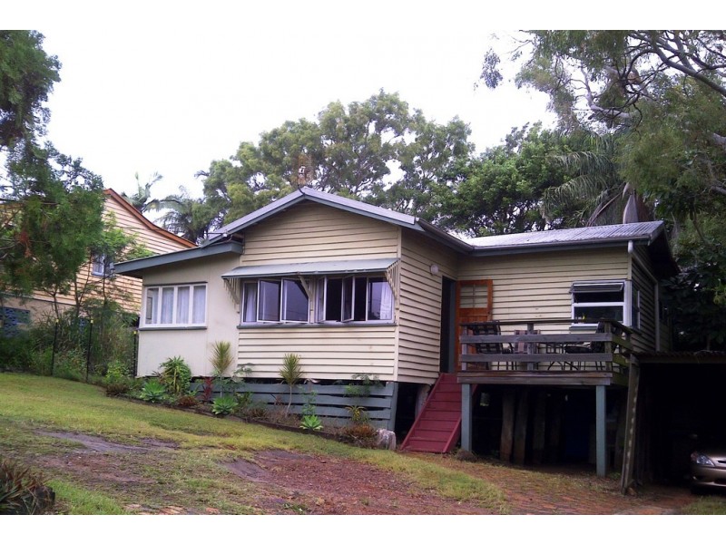 30 Matthew Flinders Drive, Cooee Bay QLD 4703