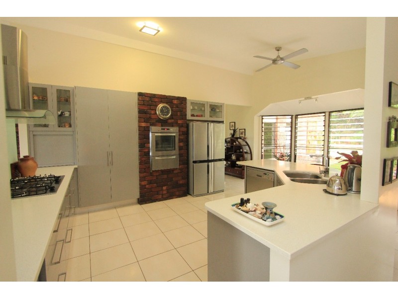 5 Clair Court, Taranganba QLD 4703