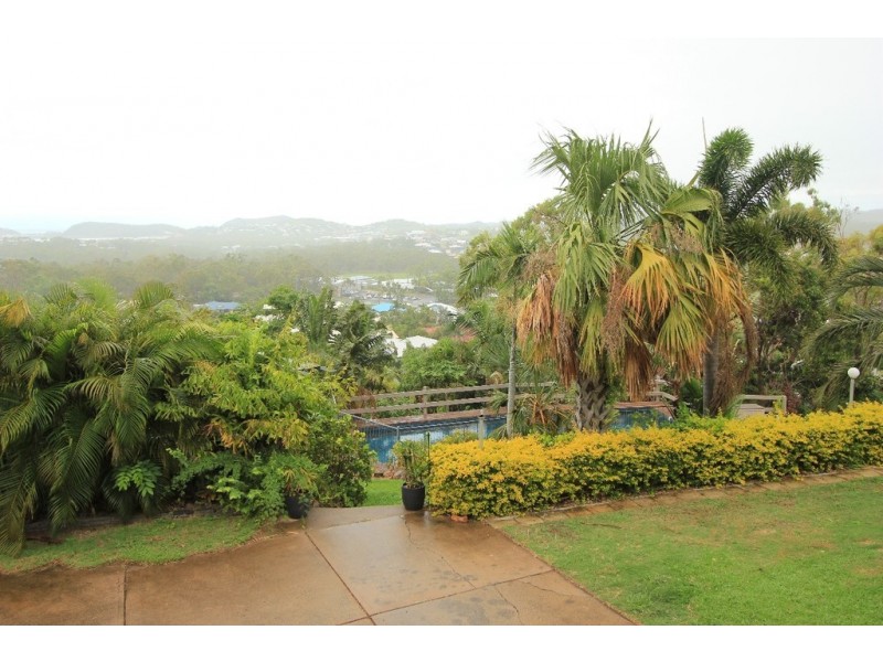 5 Clair Court, Taranganba QLD 4703