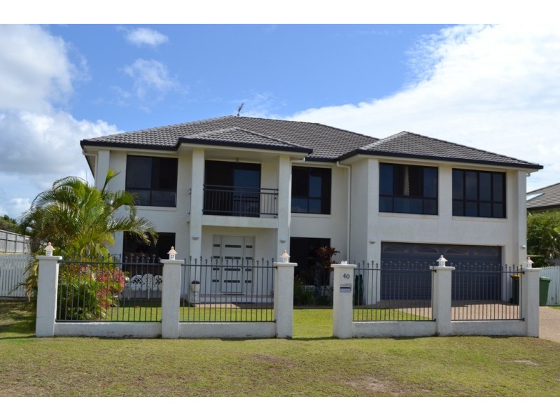 40 Miami Crescent, Pacific Heights QLD 4703