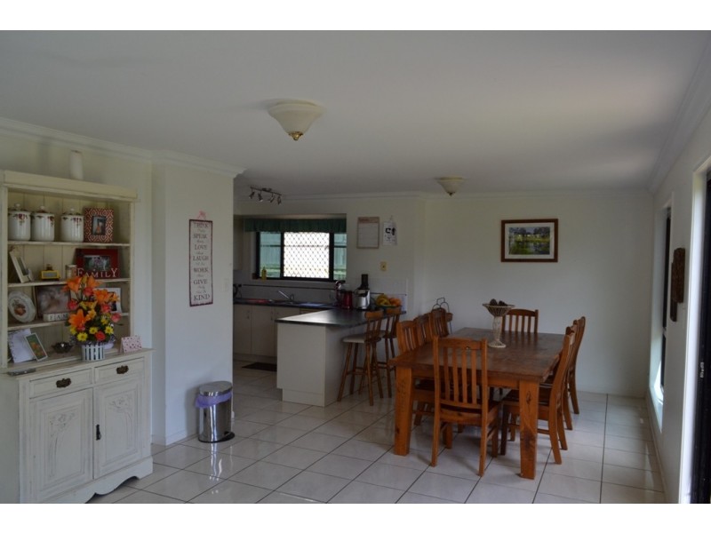 40 Miami Crescent, Pacific Heights QLD 4703