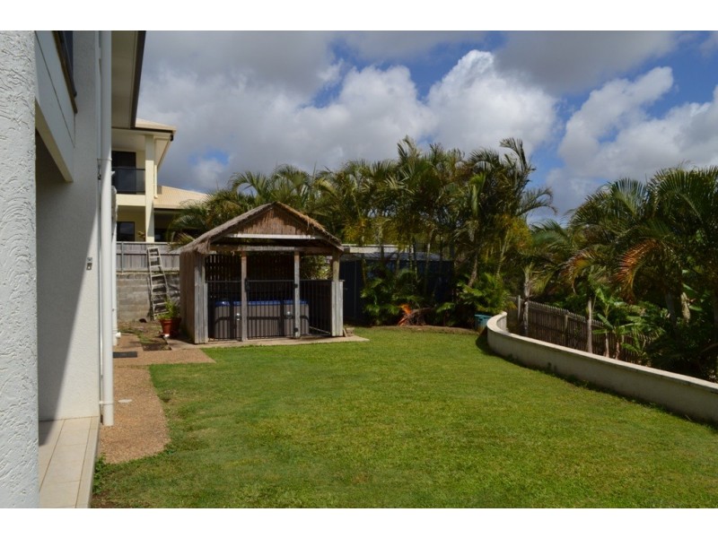 40 Miami Crescent, Pacific Heights QLD 4703