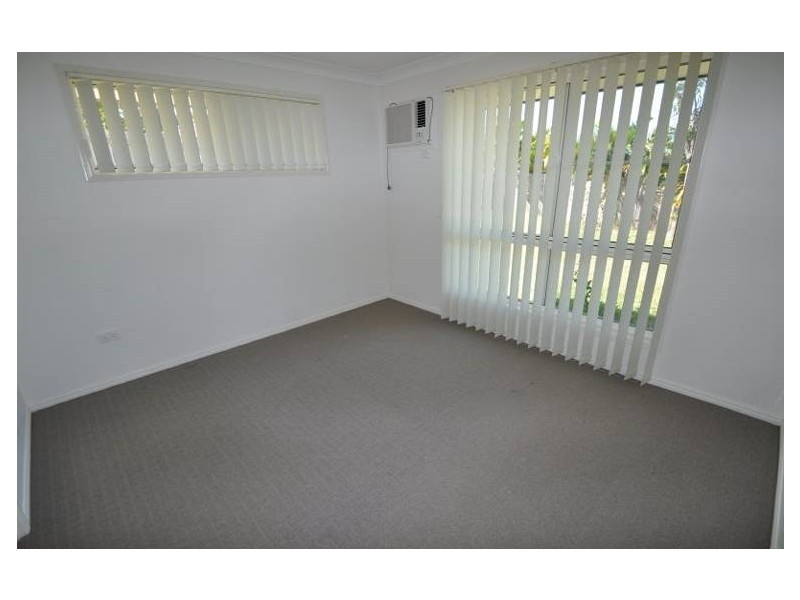 4 Driftwood Drive, Rosslyn QLD 4703