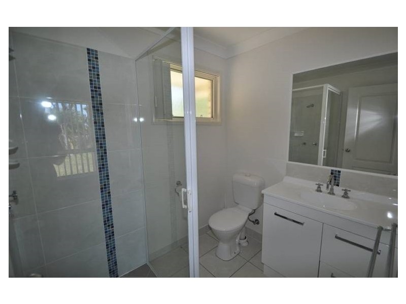 4 Driftwood Drive, Rosslyn QLD 4703