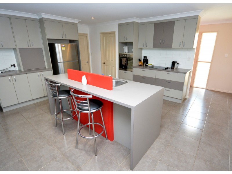 4 Plahn Drive, Taroomball QLD 4703