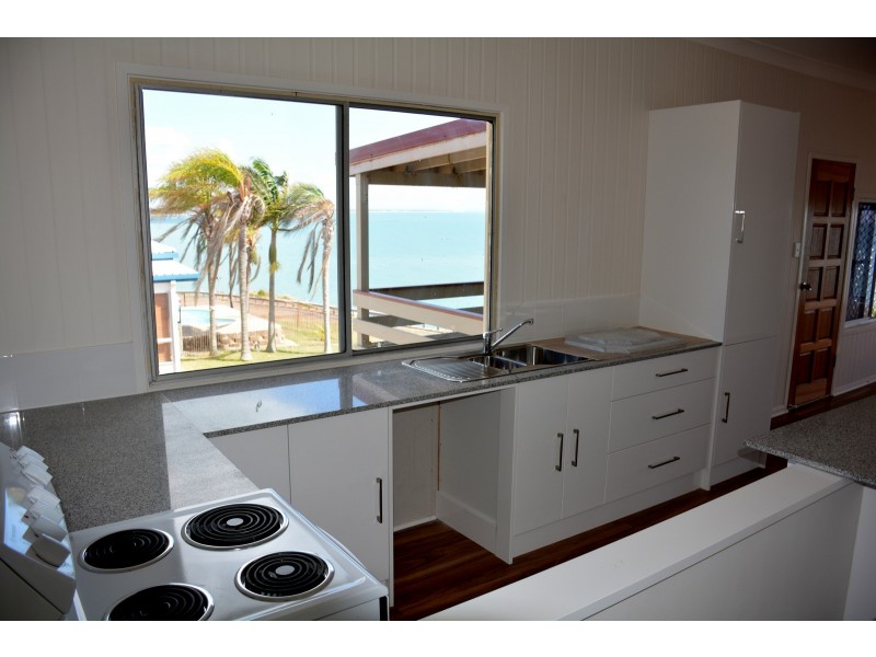 110 Matthew Flinders Drive, Cooee Bay QLD 4703