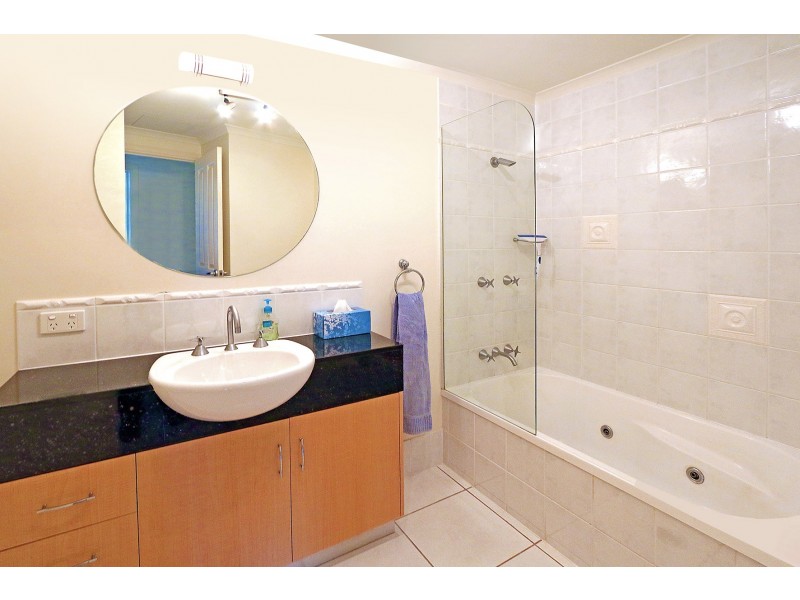 Unit 2, 7 Cliff Street, Yeppoon QLD 4703