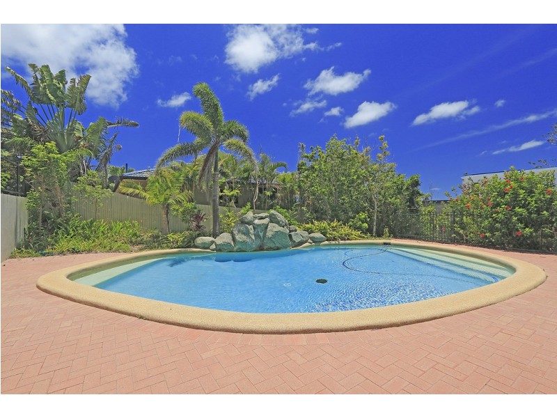 Unit 2, 7 Cliff Street, Yeppoon QLD 4703