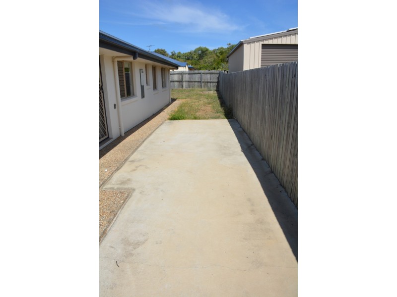 17 Spinnaker Drive, Mulambin QLD 4703
