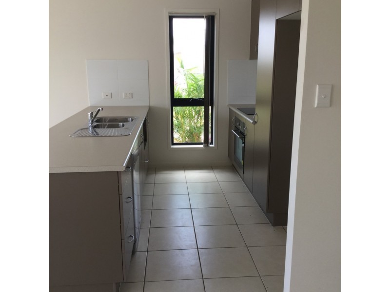 6 Barramundi Street, Mulambin QLD 4703