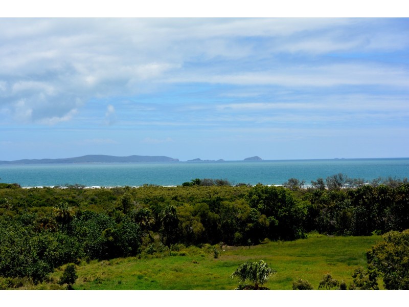 4 Macaulay Way, Pacific Heights QLD 4703