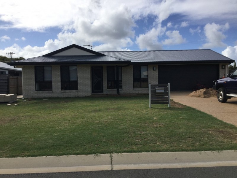 26 Riviera Way, Mulambin QLD 4703