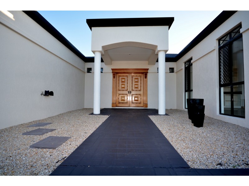 18 Atlantic Drive, Yeppoon QLD 4703