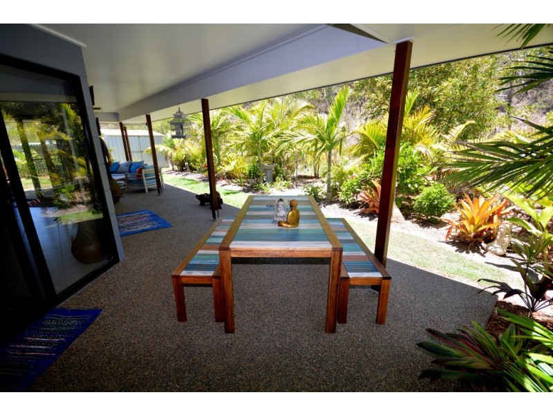 26 Coast Court, Mulambin QLD 4703