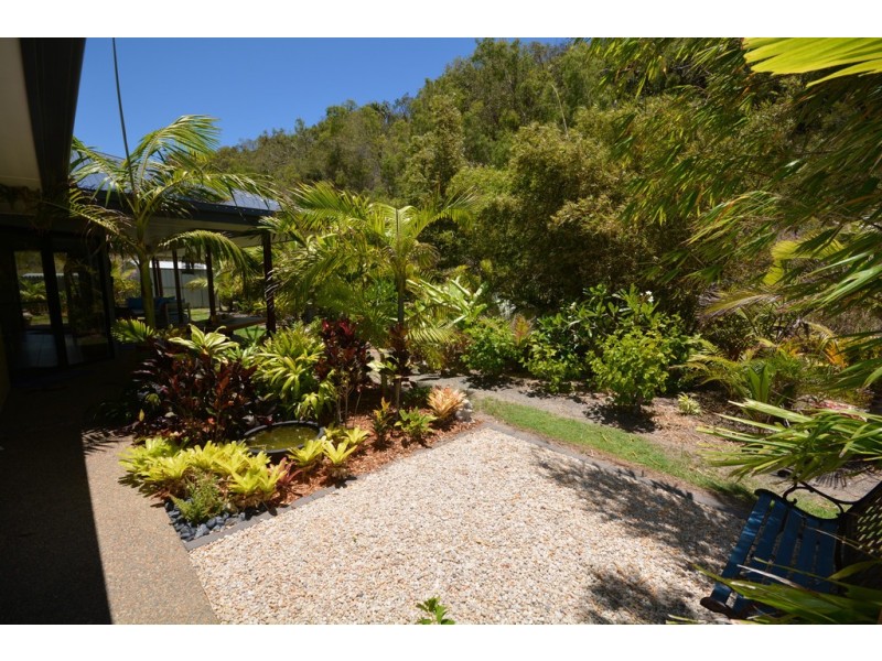26 Coast Court, Mulambin QLD 4703