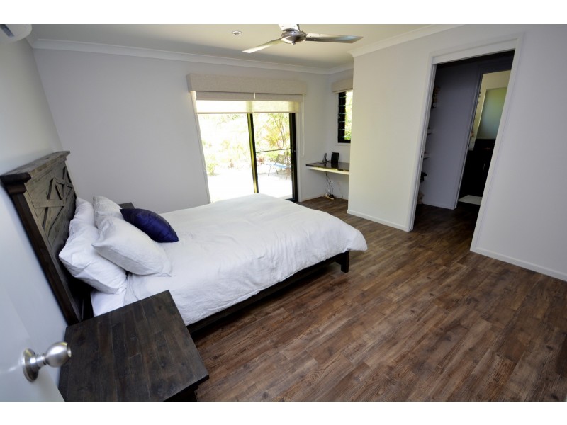 26 Coast Court, Mulambin QLD 4703