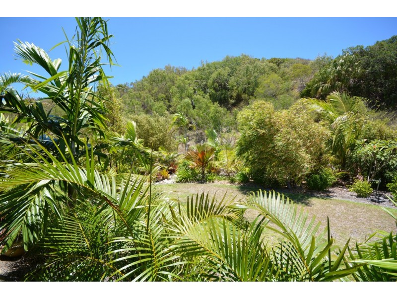 26 Coast Court, Mulambin QLD 4703