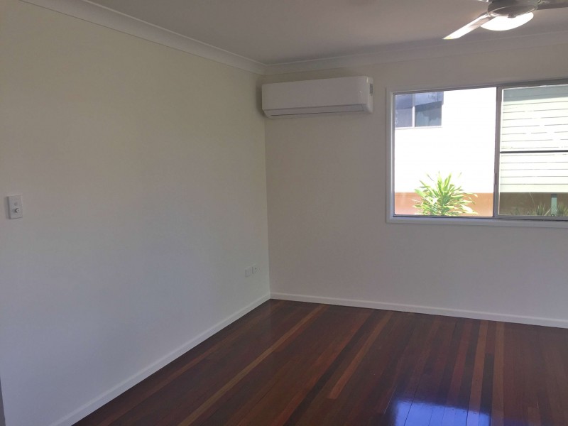 17 Elma Street, Cooee Bay QLD 4703