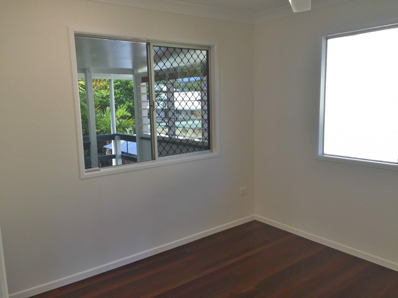 17 Elma Street, Cooee Bay QLD 4703