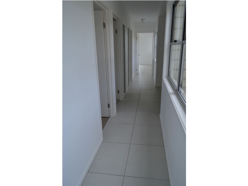 33 Cocoanut Point Drive, Zilzie QLD 4710