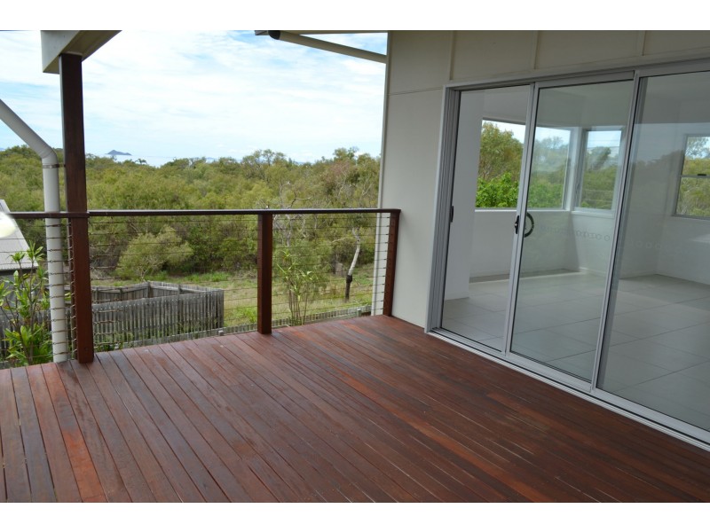 33 Cocoanut Point Drive, Zilzie QLD 4710