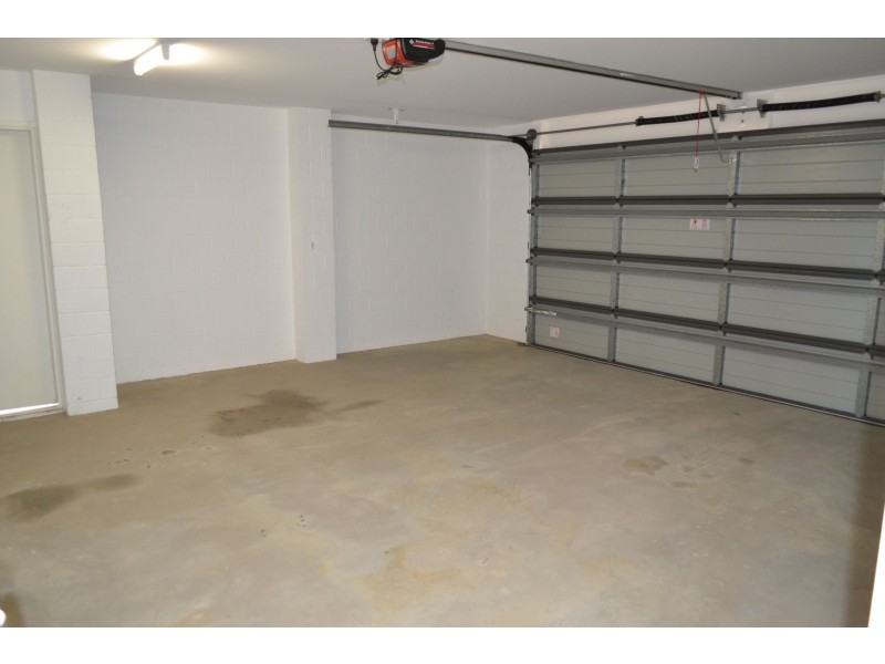 33 Cocoanut Point Drive, Zilzie QLD 4710