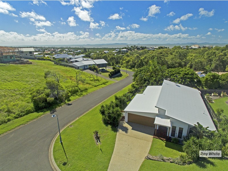 1 Solomon Court, Pacific Heights QLD 4703