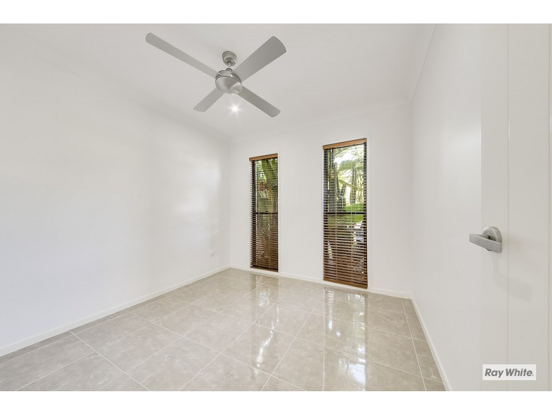 1 Solomon Court, Pacific Heights QLD 4703