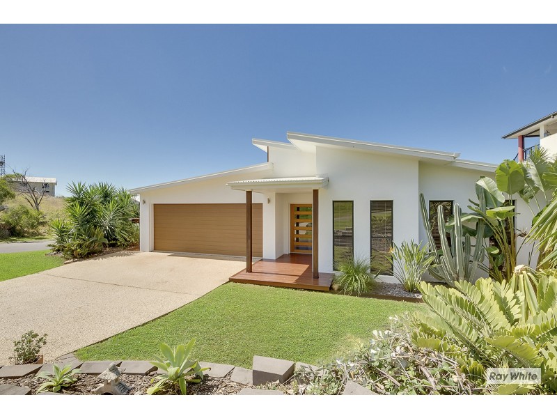 1 Solomon Court, Pacific Heights QLD 4703