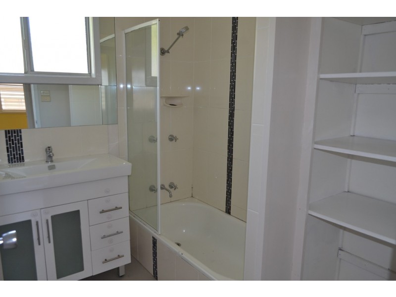 27 Selvey Street, Yeppoon QLD 4703